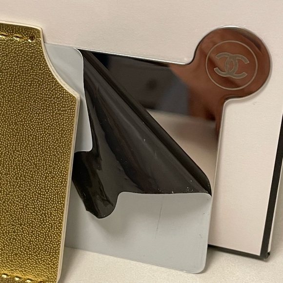 Chanel make up bundle - Picture 7 of 7